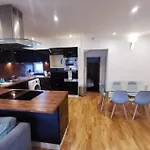 City Center Wifi Netfix Comfy House